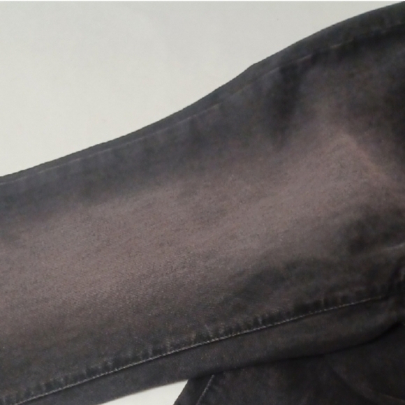 Women's Chic Black Wide-Leg Pants - Picture 14 of 14